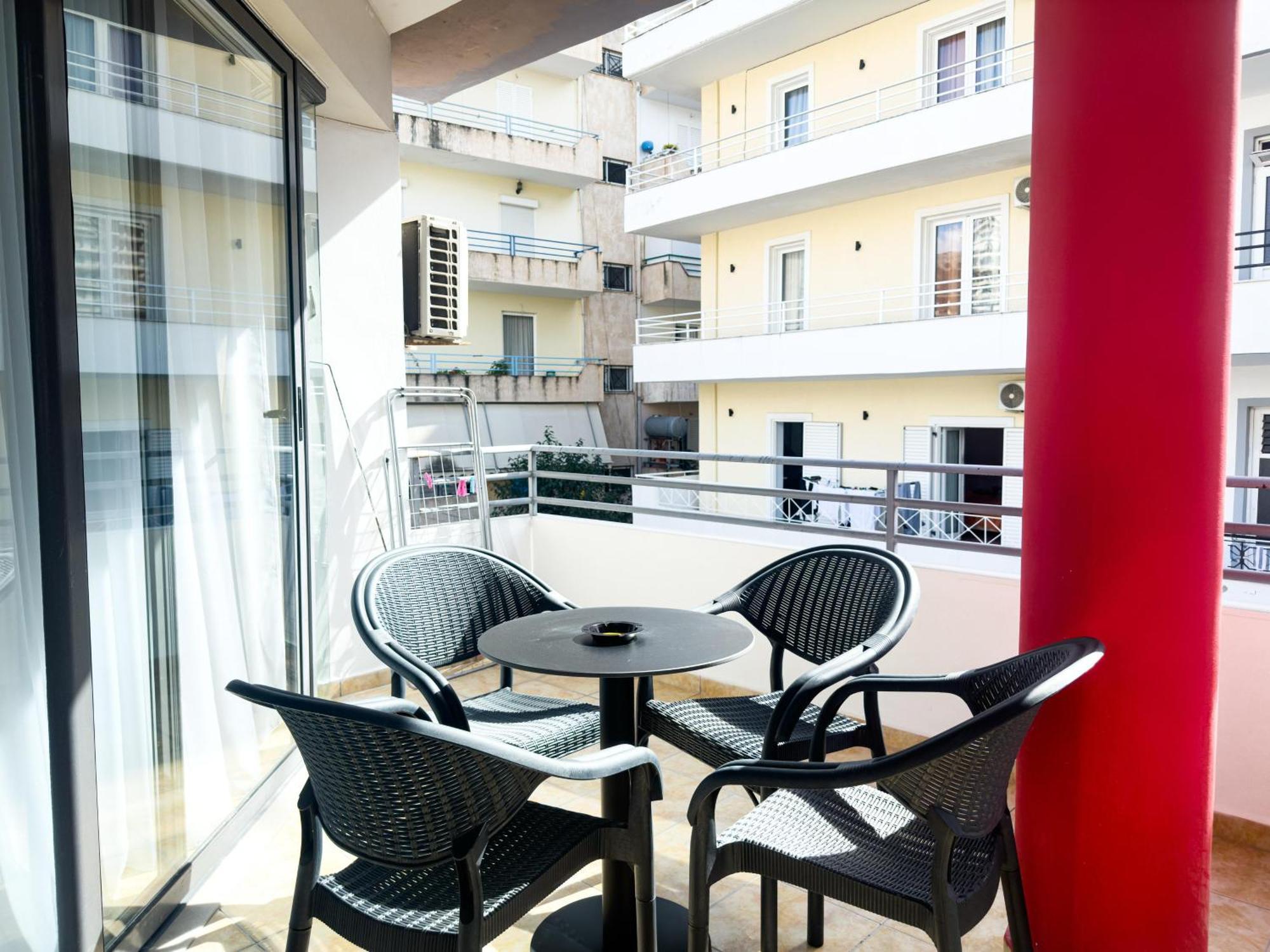 Flora Apartments Саранда Экстерьер фото