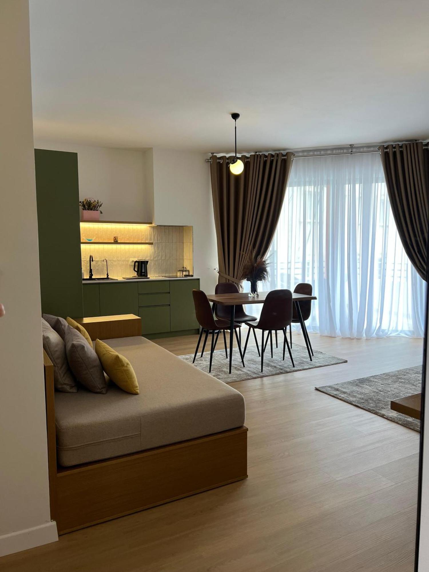 Flora Apartments Саранда Экстерьер фото