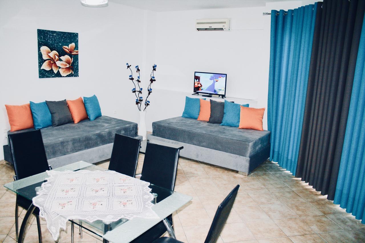 Flora Apartments Саранда Экстерьер фото